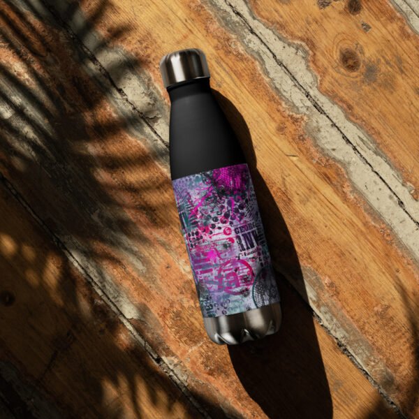 Stainless steel water bottle