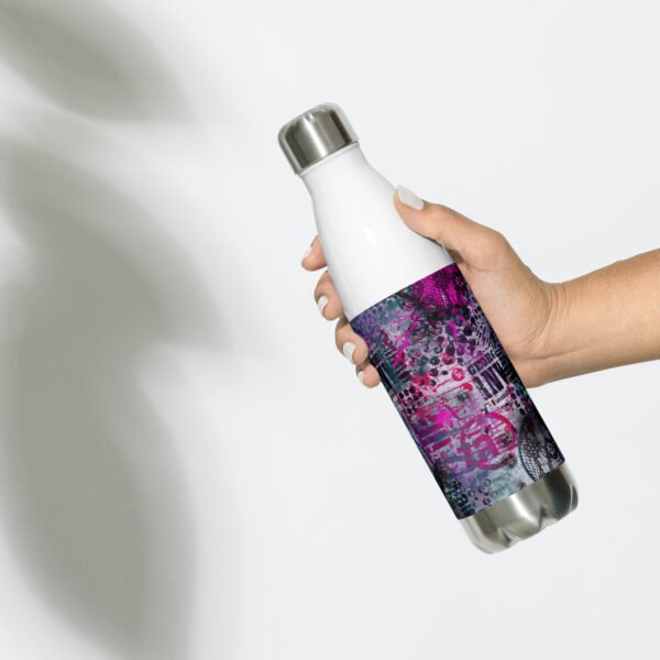 Stainless steel water bottle